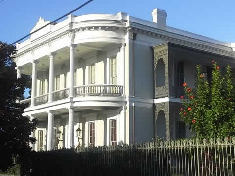 Uptown and Garden District Tours